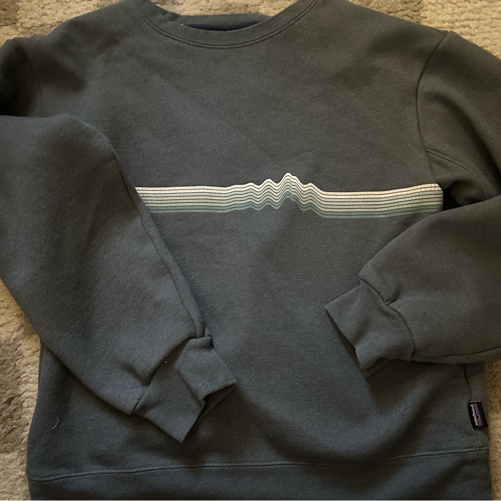 Women’s Patagonia crew